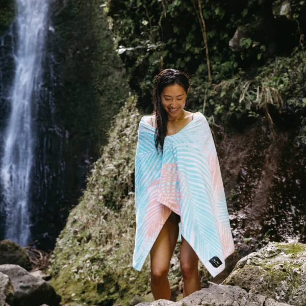 Hala Beach Towel - Tropical